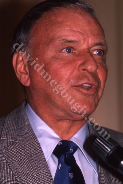 Frank Sinatra 1982 NY.jpg